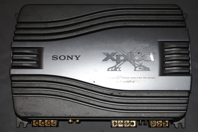 Файл:Sony XM-SD14X 1.jpg